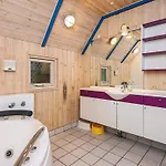 Holiday home Luxury Retreat In - By Traum *