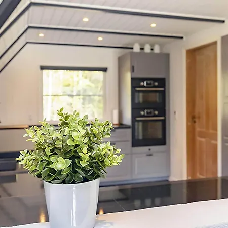 Holiday home Four-bedroom In 39 Blavand