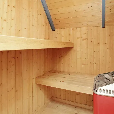 Holiday home Four-bedroom In 39 *